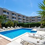Apartment Sunny Garden Adria *