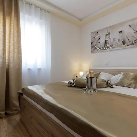 Sunny Garden Adria *